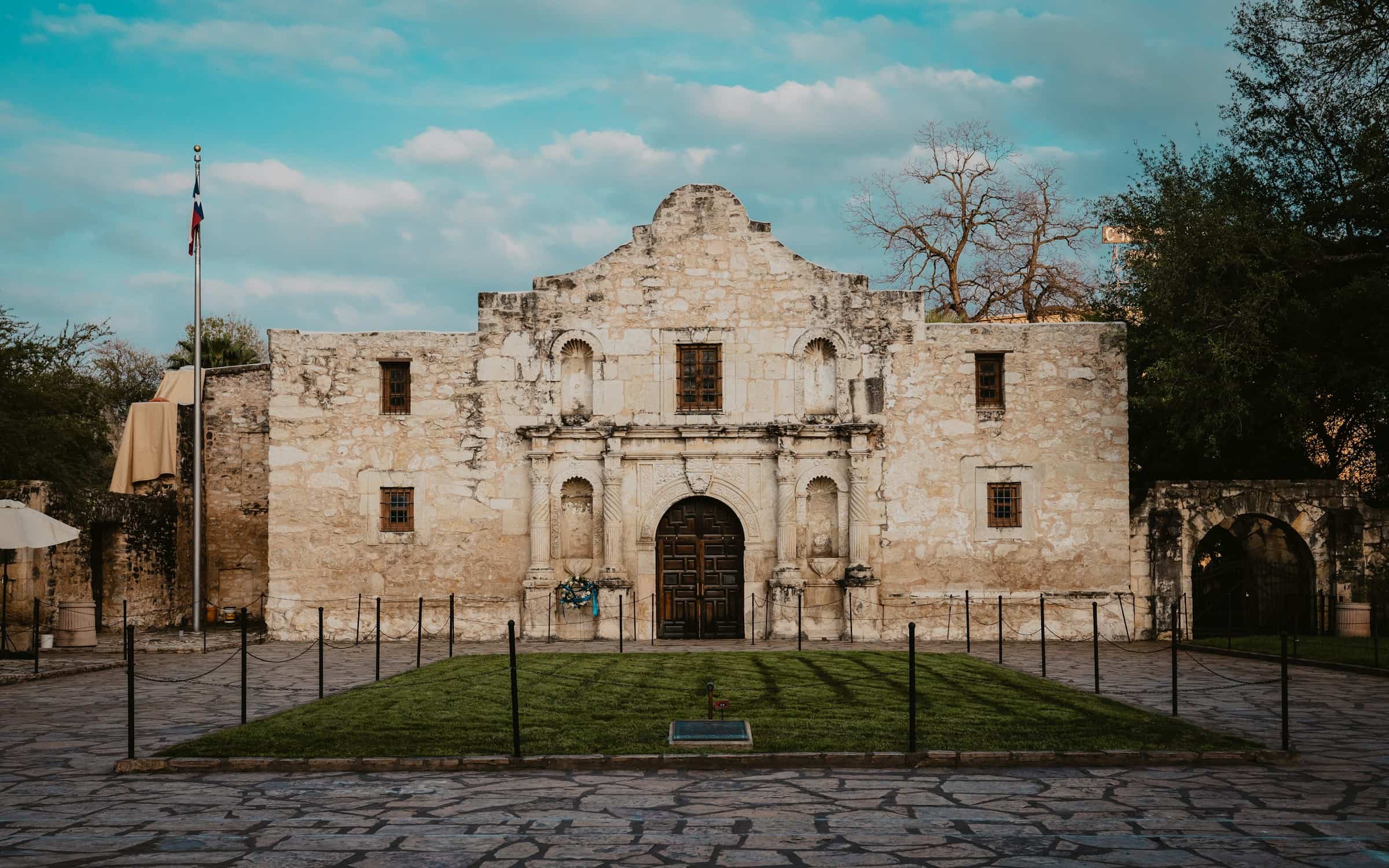 The Alamo in downtown San Antonio, Texas under a blue sky